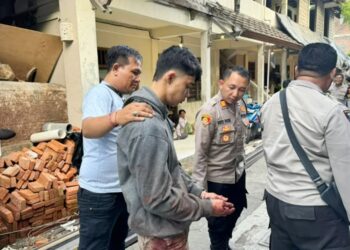 Puncak,Ciloto,Bogor,Puncak Ciloto Bogor,Puncak Ciloto,Jawa Barat,Kabupaten Cianjur Amrin AL Rasyid Pane, pria asal Tapanuli Selatan, menjadi tersangka dalam kasus pembunuhan Rianti Agnesia, Cewek MiChat di Bali.