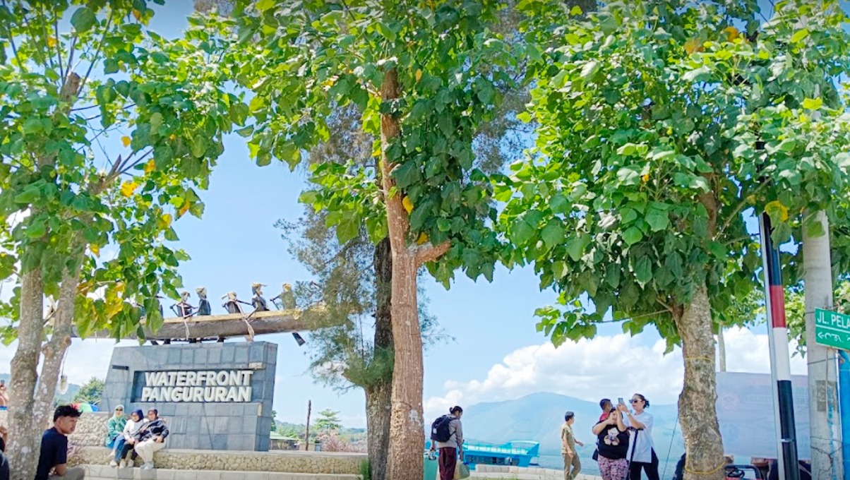 Waterfront City Pangururan