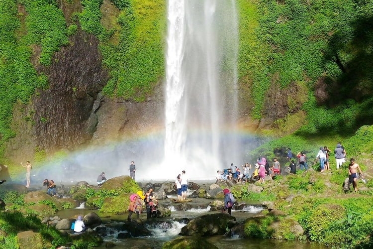 wisata cimahi, Curug Cimahi,Taman Kartini,Destinasi,Destinasi Wisata,Wisata,Destinasi Wisata Cimahi,Wajib Dikunjungi,Curug Cimahi,Curug Bugbrug,Alun-alun Cimahi,Alam Wisata Cimahi,Kampung Adat Cireundeu,Natural Hill Cisarua Curug Cimahi